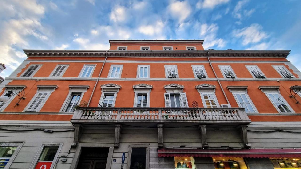 Apartamento Roma 30 - Poema Trieste Exterior foto